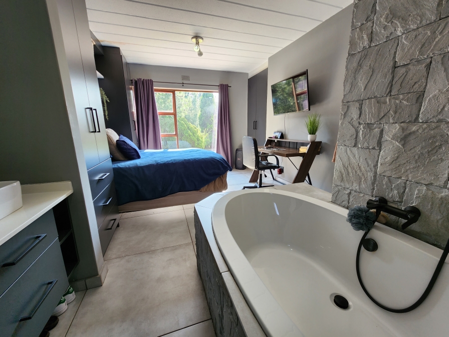 2 Bedroom Property for Sale in Antiqua Bay Free State